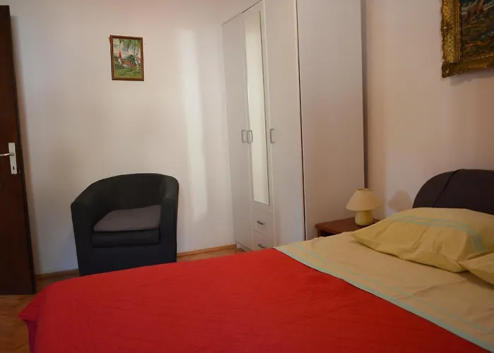 Bakarić Veli Lošinj