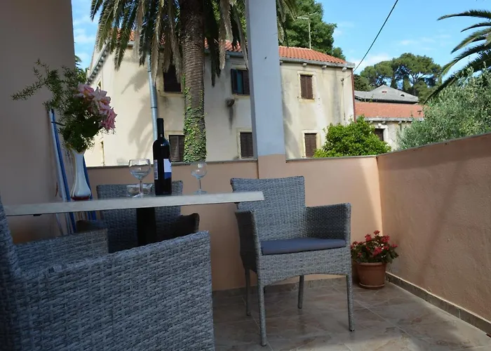 Bakarić Apartament Veli Lošinj