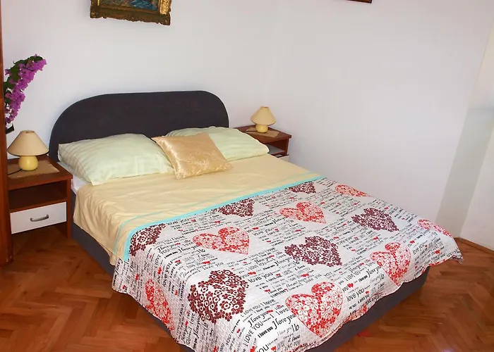 Apartament Bakarić *