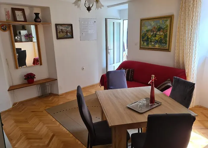 Bakarić Veli Lošinj